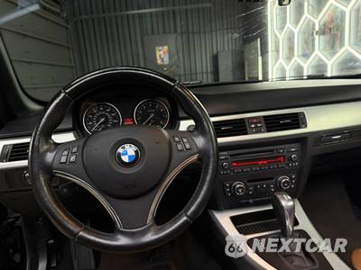 2011 BMW 3 Series Convertible 335i - zdjęcie 13 z 21 - miniatura
