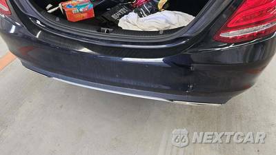 2015 Mercedes-Benz C 300 4MATIC Sedan - zdjęcie 35 z 41 - miniatura