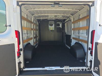 2025 Ram ProMaster 2500 Cargo Van Tradesman w/Passenger Seat Low Roof 136.0" WB - zdjęcie 17 z 25 - miniatura