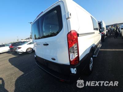 2025 Ford Transit 250 Cargo Van Low Roof 130.0" WB - zdjęcie 4 z 31 - miniatura