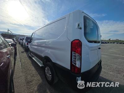 2025 Ford Transit 250 Cargo Van Low Roof 130.0" WB - zdjęcie 6 z 18 - miniatura