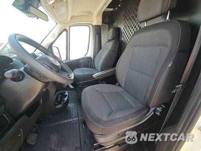 2025 Ram ProMaster 2500 Cargo Van Tradesman w/Passenger Seat Low Roof 136.0" WB - zdjęcie 7 z 33 - miniatura