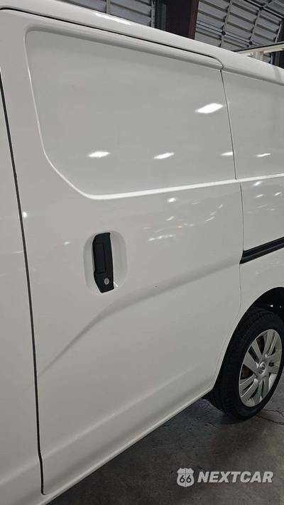 2020 Nissan NV200 Compact Cargo SV 115.2" WB - zdjęcie 33 z 41 - miniatura