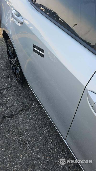 2016 Toyota Corolla LE - zdjęcie 30 z 32 - miniatura