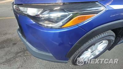 2022 Toyota Corolla Cross LE - zdjęcie 25 z 33 - miniatura