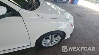 2017 Volkswagen Jetta SEL - zdjęcie 21 z 29 - miniatura