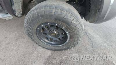 2020 Toyota Tacoma TRD Sport Crew Cab Long Bed - zdjęcie 24 z 37 - miniatura