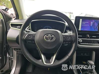 2023 Toyota Corolla Cross XLE - zdjęcie 10 z 40 - miniatura