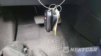 2023 Toyota Corolla Cross XLE - zdjęcie 21 z 40 - miniatura