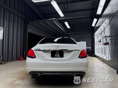 2015 Mercedes-Benz C 300 4MATIC Sedan - zdjęcie 6 z 19 - miniatura