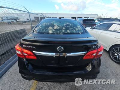 2019 Nissan Sentra SR - zdjęcie 5 z 17 - miniatura
