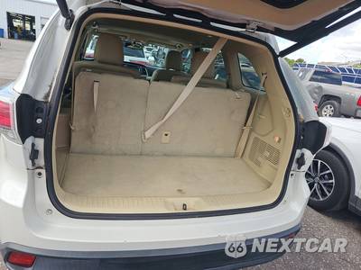 2016 Toyota Highlander XLE - zdjęcie 16 z 25 - miniatura