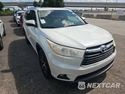 2016 Toyota Highlander XLE - zdjęcie 3 z 25 - miniatura