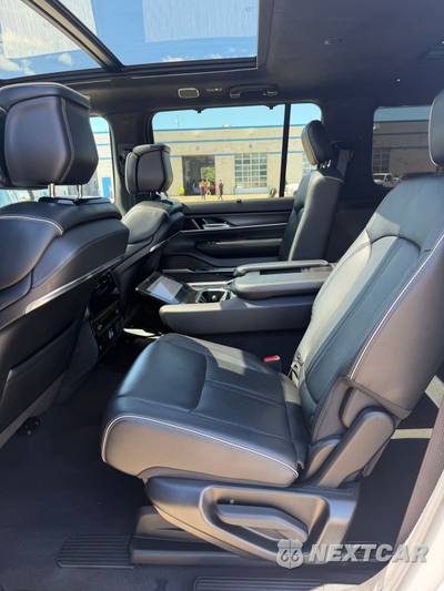 2024 Jeep Grand Wagoneer L Obsidian - zdjęcie 10 z 16 - miniatura