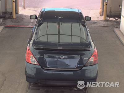 2015 Nissan Versa SV - zdjęcie 5 z 38 - miniatura