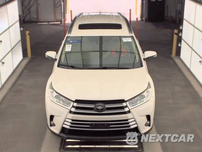 2018 Toyota Highlander XLE - zdjęcie 2 z 48 - miniatura
