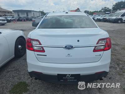 2017 Ford Police Interceptor Sedan - zdjęcie 5 z 25 - miniatura