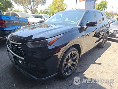 2022 Toyota Highlander L - zdjęcie 1 z 23 - miniatura