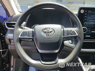 2022 Toyota Highlander L - zdjęcie 10 z 23 - miniatura