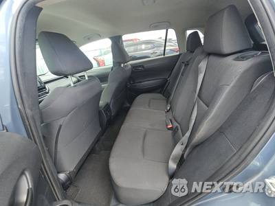 2022 Toyota Corolla Cross LE - zdjęcie 13 z 21 - miniatura
