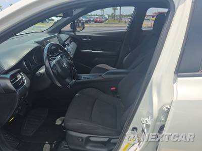 2018 Toyota C-HR XLE Premium - zdjęcie 7 z 43 - miniatura