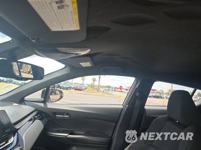 2018 Toyota C-HR XLE Premium - zdjęcie 17 z 43 - miniatura