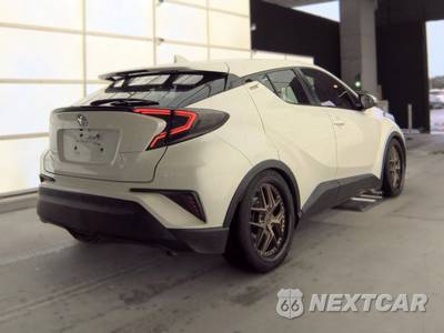 2018 Toyota C-HR XLE Premium - zdjęcie 4 z 43 - miniatura