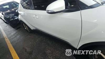 2018 Toyota C-HR XLE Premium - zdjęcie 28 z 43 - miniatura