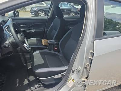 2025 Nissan Versa SV - zdjęcie 13 z 25 - miniatura