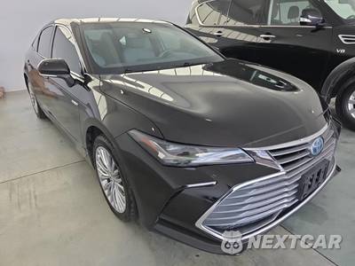 2019 Toyota Avalon Hybrid Limited - zdjęcie 3 z 17 - miniatura