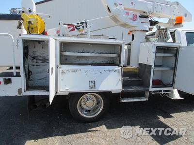 2019 Ford Super Duty F-550 Cab Chassis XL Extended Cab w/Rear Doors DRW - zdjęcie 22 z 55 - miniatura