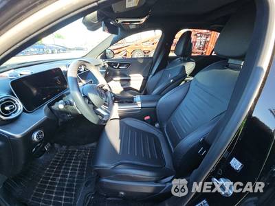 2023 Mercedes-Benz C 300 4MATIC Sedan - zdjęcie 7 z 23 - miniatura