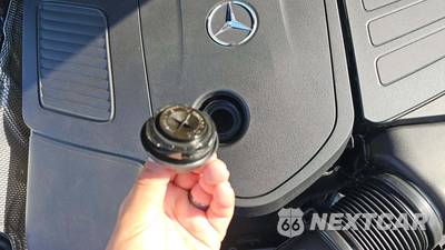 2023 Mercedes-Benz C 300 4MATIC Sedan - zdjęcie 17 z 23 - miniatura