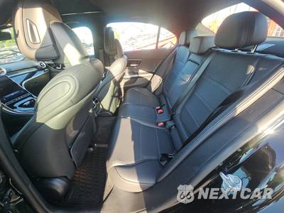 2023 Mercedes-Benz C 300 4MATIC Sedan - zdjęcie 13 z 23 - miniatura