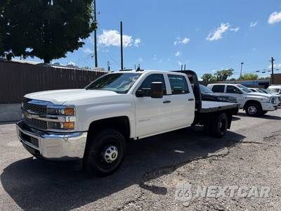 2019 Chevrolet Silverado 3500HD Cab Chassis WT Crew Cab 1WT DRW - zdjęcie 6 z 33 - miniatura