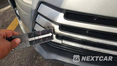 2019 Toyota Highlander LE Plus - zdjęcie 25 z 26 - miniatura