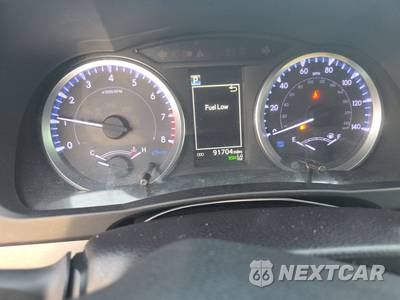 2019 Toyota Highlander LE Plus - zdjęcie 12 z 26 - miniatura