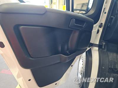 2025 Ram ProMaster 2500 Cargo Van Tradesman w/Passenger Seat Low Roof 136.0" WB - zdjęcie 9 z 35 - miniatura