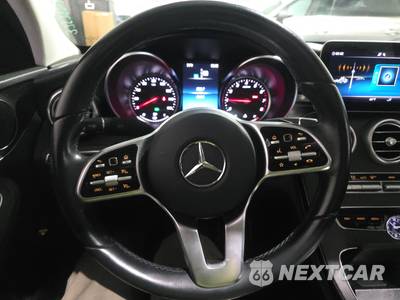 2020 Mercedes-Benz C 300 Sedan - zdjęcie 10 z 18 - miniatura