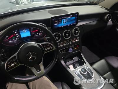 2020 Mercedes-Benz C 300 Sedan - zdjęcie 11 z 18 - miniatura
