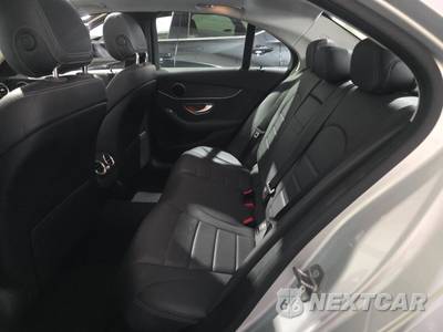 2020 Mercedes-Benz C 300 Sedan - zdjęcie 13 z 18 - miniatura