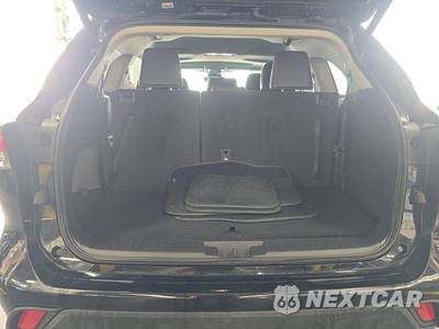 2023 Toyota Highlander XLE - zdjęcie 16 z 36 - miniatura