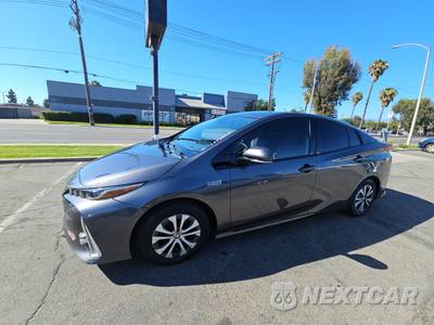 2017 Toyota Prius Prime Advanced - zdjęcie 1 z 27 - miniatura