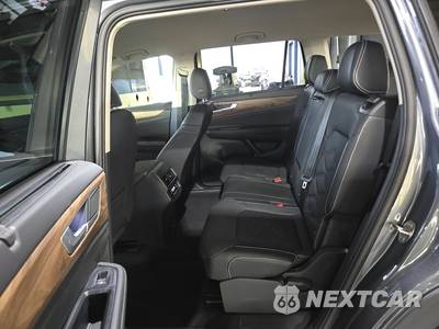 2025 Volkswagen Atlas 2.0T SE w/Technology - zdjęcie 13 z 27 - miniatura