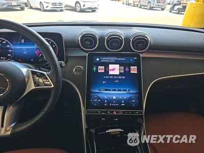 2025 Mercedes-Benz C 300 4MATIC - zdjęcie 11 z 34 - miniatura