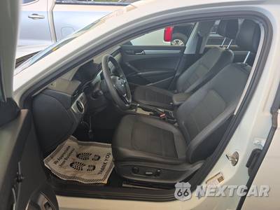 2021 Volkswagen Passat 2.0T SE - zdjęcie 7 z 18 - miniatura