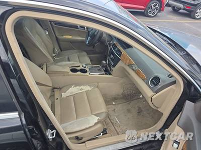 2012 Mercedes-Benz C 250 Sedan - zdjęcie 8 z 18 - miniatura