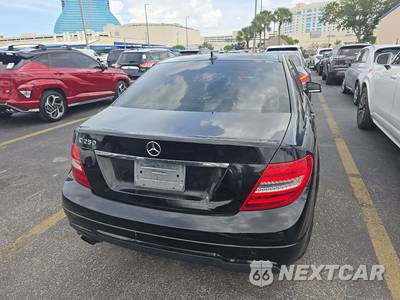 2012 Mercedes-Benz C 250 Sedan - zdjęcie 5 z 18 - miniatura