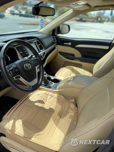 2014 Toyota Highlander XLE - zdjęcie 7 z 14 - miniatura