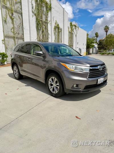 2014 Toyota Highlander XLE - zdjęcie 11 z 14 - miniatura